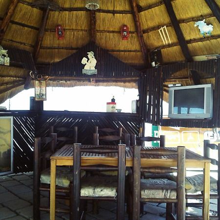 Road View Lodge Франсістаун Екстер'єр фото
